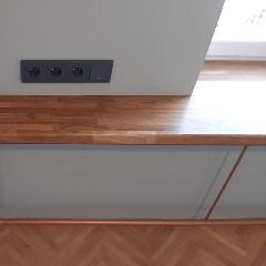 Подоконник из сращенного дуба для кухни 4000х350х40 мм